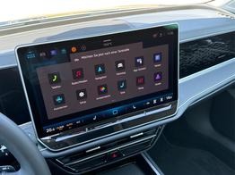 Volkswagen Passat Variant Elegance DSG+AHK+NAVI+MATRIX+MASSAGE+ACC+KAMERA 