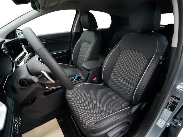 Beispielbilder, ggf. teilweise mit Sonderausstattung