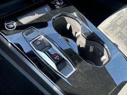 Audi A5 Basis AHK+NAVI+EL.HECKKL.+PDC+LED+17 LM 