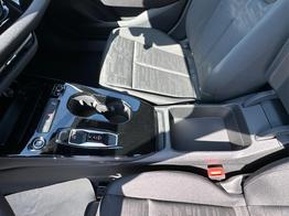 Audi A5 Basis AHK+NAVI+EL.HECKKL.+PDC+LED+17 LM 