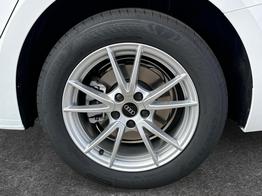 Audi A5 Avant Basis *SOFORT* NAVI+PDC+SHZ+EL.HECKKL.+17 LM 