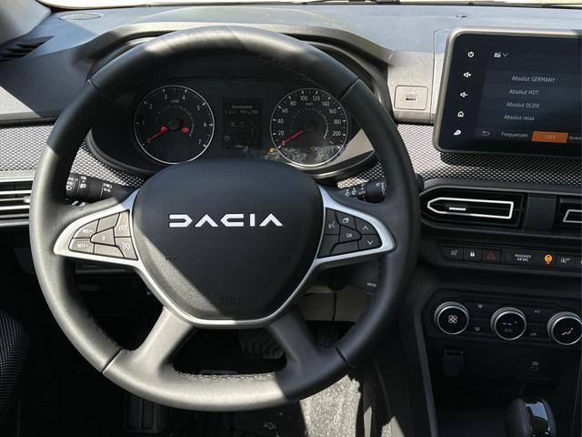 Dacia / Sandero / / / / KAMERA+SHZ+PDC+DAB+KLIMA