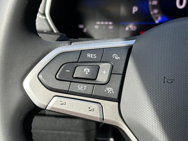 Volkswagen / T-Cross / / / / NAVI+IQ.LIGHT MATRIX+ACC+KAMERA+18'' ALU