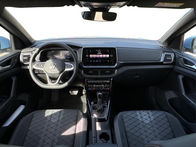 Volkswagen / T-Cross / / / / NAVI+IQ.LIGHT MATRIX+ACC+KAMERA+18'' ALU
