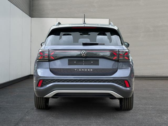 Volkswagen / T-Cross / / / / NAVI+IQ.LIGHT MATRIX+ACC+KAMERA+18'' ALU