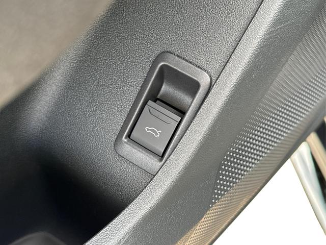 Audi / A5 Avant / / / / 