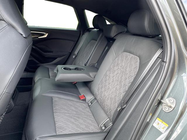 Audi / A5 Avant / / / / 