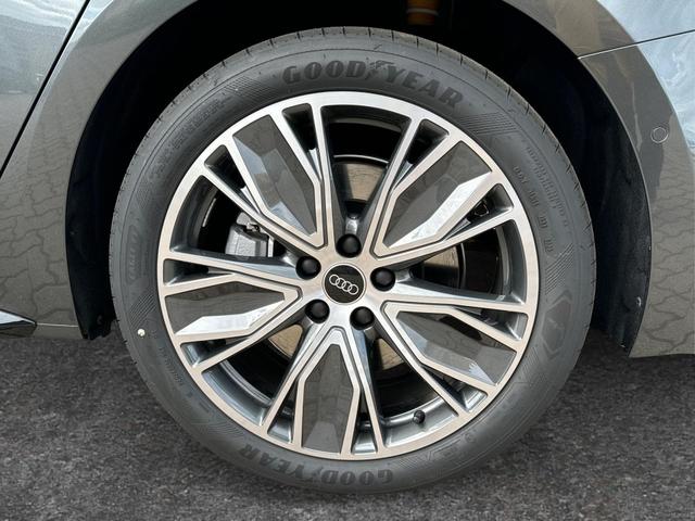 Audi / A5 Avant / / / / 
