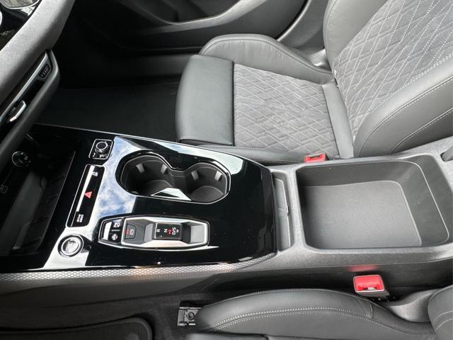 Audi / A5 Avant / / / / 