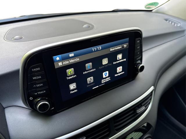 Hyundai / TUCSON / Schwarz / / / Tucson 1.6 Premium *4WD*360°*E-HECK*LED*NAVI*