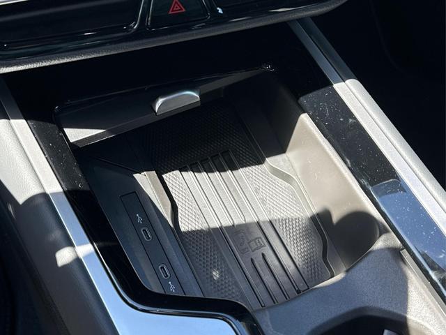 Volkswagen / Passat Variant / Grau / / / Angebot für Fehlmann GmbH