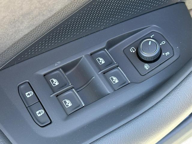 Volkswagen / Passat Variant / Grau / / / Angebot für Fehlmann GmbH