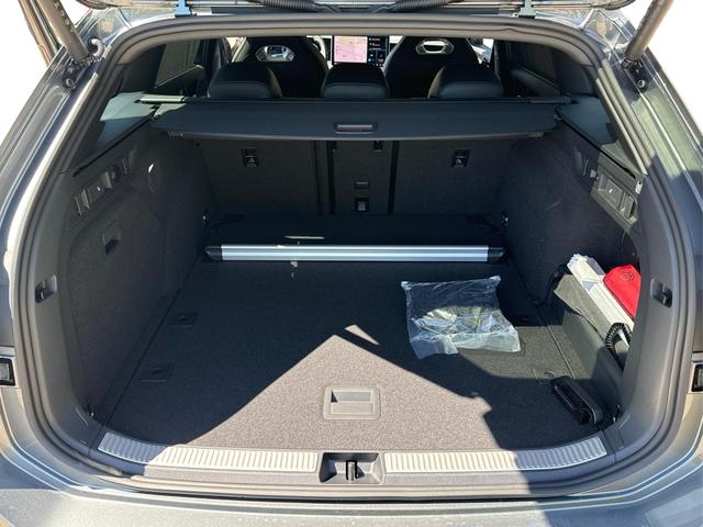 Volkswagen / Passat Variant / Grau / / / Angebot für Fehlmann GmbH