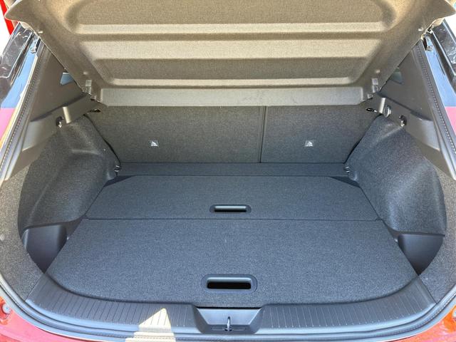 Nissan / Qashqai / Rot / / / FACELIFT+360°KAMERA+ACC+PDC+EL. HECKKL. 