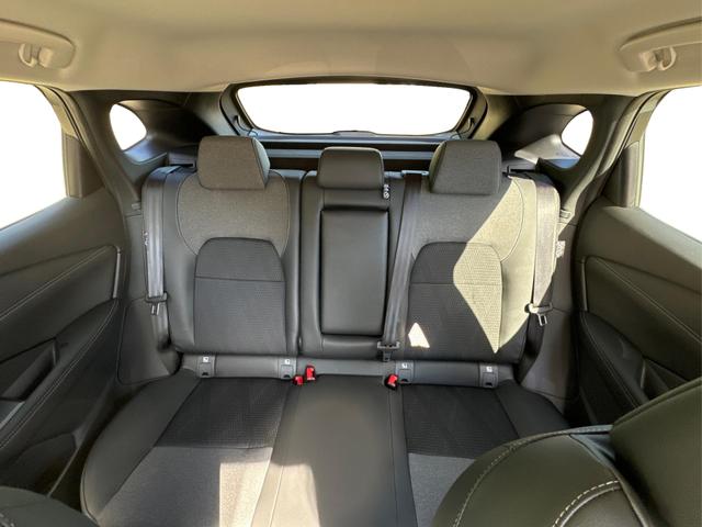 Nissan / Qashqai / Weiß / / / FACELIFT+KAMERA+ACC+PDC+SHZ+LED 