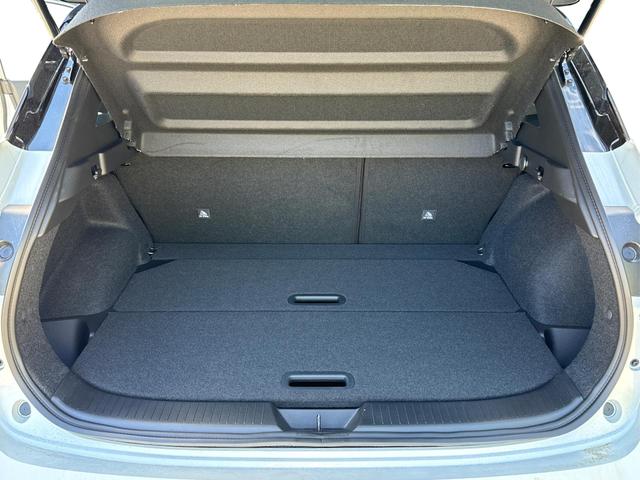 Nissan / Qashqai / Weiß / / / FACELIFT+KAMERA+ACC+PDC+SHZ+LED 