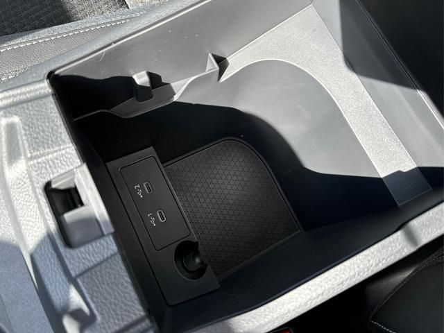 Nissan / Qashqai / Weiß / / / FACELIFT+KAMERA+ACC+PDC+SHZ+LED 