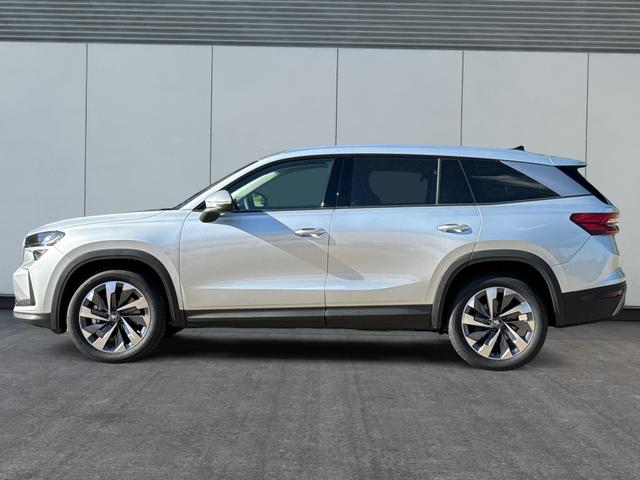 Skoda / Kodiaq / Silber / / / DSG+7 SITZE+AHK+EL. HECKKL.+NAVI+19'' ALU+ACC+KAMERA