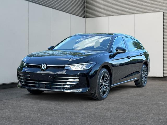 Volkswagen Passat Variant - Elegance DSG+AHK+NAVI+MATRIX+MASSAGE+ACC+KAMERA