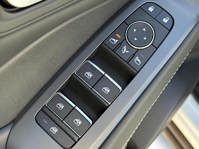Nissan / Qashqai / Weiß / / / FACELIFT+KAMERA+ACC+PDC+SHZ+LED 