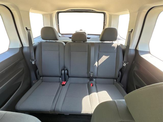 Volkswagen / Caddy / / / / LANE ASSIST+CAM+SHZ+KLIMA+GJR+GRA