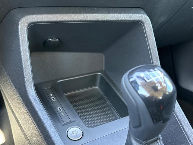 Volkswagen / Caddy / / / / 4x4+LANE ASSIST+CAM+SHZ+KLIMA+GJR+GRA