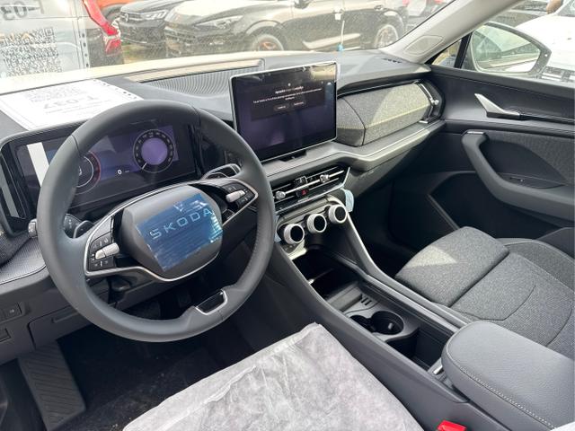 Skoda / Kodiaq / Schwarz / / / 4WD+DSG+NAVI+19'' ALU+ACC+KAMERA, Beispielbilder, ggf. teilweise mit Sonderausstattung