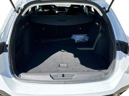 Peugeot 308 SW Allure EAT8+SHZ+AGR+KAMERA+ACC+KLIMA+LED+PDC+17" ALU 
