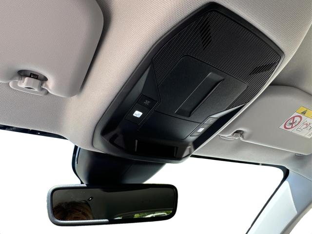 Peugeot / 308 SW / Weiß / / / EAT8+SHZ+AGR+KAMERA+ACC+KLIMA+LED+PDC+17 ALU
