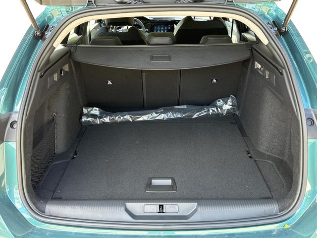 Peugeot / 308 SW / Blau / / / e-DSC6+SHZ+AGR+KAMERA+ACC+KLIMA+LED+PDC+17 ALU