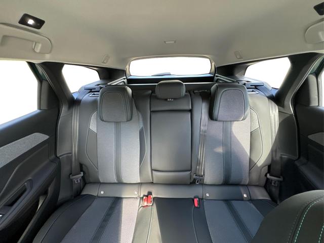 Peugeot / 308 SW / Blau / / / e-DSC6+SHZ+AGR+KAMERA+ACC+KLIMA+LED+PDC+17 ALU
