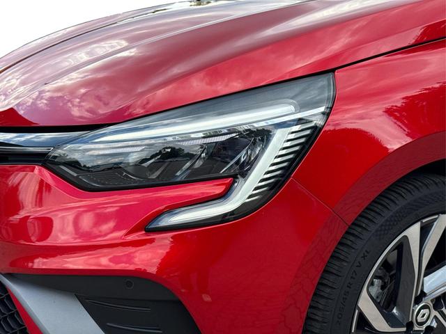 Renault / Clio / Rot / / / Clio R.S. Line *NAVI*SHZ*LED*KAMERA*