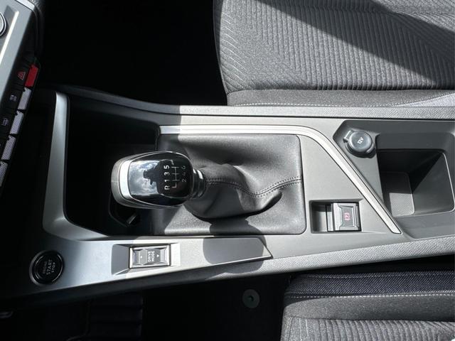 Peugeot / 308 SW / / / / SHZ+ACC+KLIMA+LED+PDC+16'' ALU