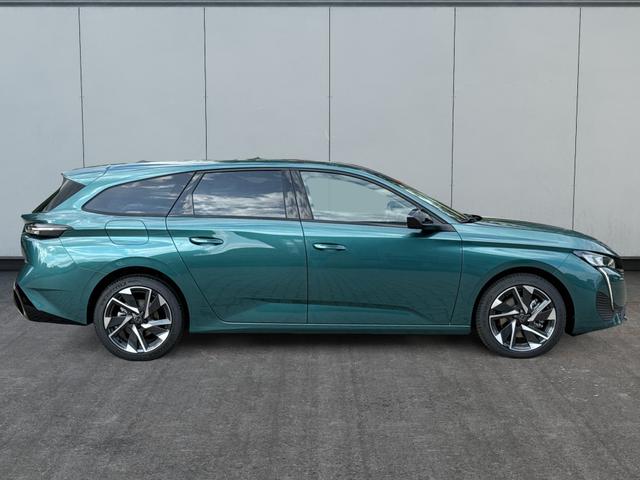 Peugeot / 308 SW / Blau / / / EAT8+SHZ+AGR+KAMERA+ACC+KLIMA+LED+PDC+17 ALU