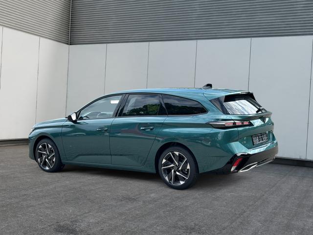 Peugeot / 308 SW / Blau / / / EAT8+SHZ+AGR+KAMERA+ACC+KLIMA+LED+PDC+17 ALU