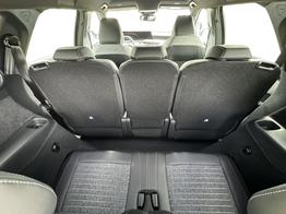 Peugeot 5008 Allure e-DSC6+7 SITZE+KAMERA+LED+19" ALU+KLIMA+AGR 