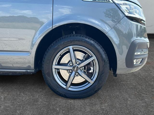 Volkswagen / T6 California / Grau / / / HOINS PRIVAT > NICHT LÖSCHEN!!! ||| KAMERA+MARKISE+PDC+ACC