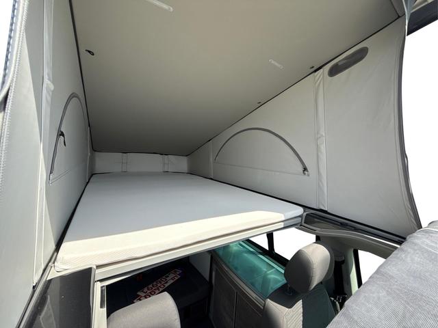 Volkswagen / T6 California / Grau / / / HOINS PRIVAT > NICHT LÖSCHEN!!! ||| KAMERA+MARKISE+PDC+ACC