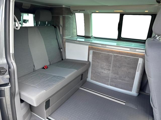 Volkswagen / T6 California / Grau / / / HOINS PRIVAT > NICHT LÖSCHEN!!! ||| KAMERA+MARKISE+PDC+ACC