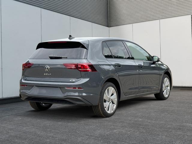 Volkswagen / Golf / Grau / / / KAMERA+ACC+LED+SHZ+KLIMA+KESSY