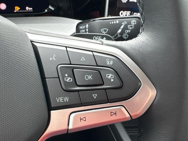 Volkswagen / Golf / Grau / / / KAMERA+ACC+LED+SHZ+KLIMA+KESSY