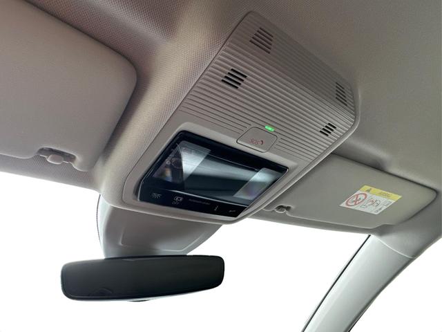Volkswagen / Golf / Grau / / / KAMERA+ACC+LED+SHZ+KLIMA+KESSY