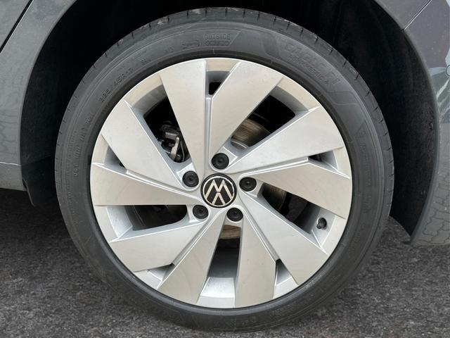Volkswagen / Golf / Grau / / / KAMERA+ACC+LED+SHZ+KLIMA+KESSY