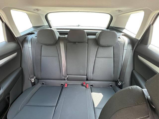 Skoda / Karoq / Grau / / / SHZ+ACC+KESSY+VICO+SMARTLINK+18'' ALU
