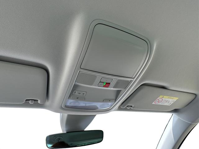 Skoda / Karoq / Grau / / / SHZ+ACC+KESSY+VICO+SMARTLINK+18'' ALU