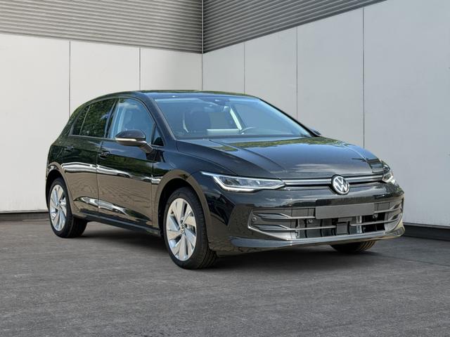 Volkswagen / Golf / Schwarz / / / KAMERA+ACC+LED+SHZ+KLIMA+KESSY