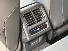 Volkswagen Golf People KAMERA+18"ALU+ACC+LED+SHZ+KLIMA+KESSY+ARTVELOURS 