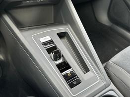 Volkswagen Golf People KAMERA+18"ALU+ACC+LED+SHZ+KLIMA+KESSY+ARTVELOURS 