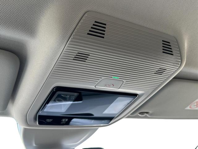 Volkswagen / Golf / Schwarz / / / KAMERA+18 ALU+ACC+LED+SHZ+KLIMA+KESSY+ARTVELOURS
