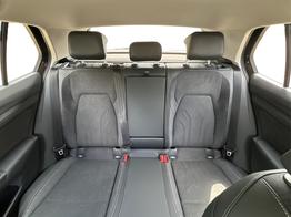 Volkswagen Golf People KAMERA+18"ALU+ACC+LED+SHZ+KLIMA+KESSY+ARTVELOURS 